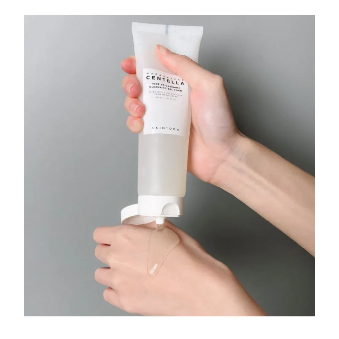 SKIN1004 Madagascar Centella Tone Brightening Cleansing Gel Foam 125ml